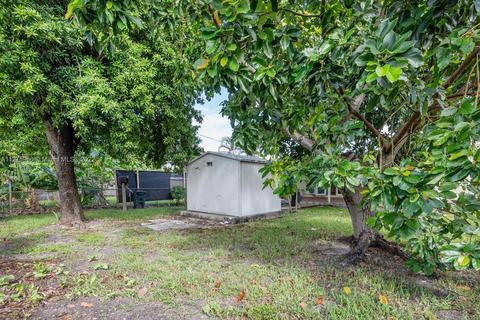 134 E 12th St, Hialeah, FL 33010 photo 23