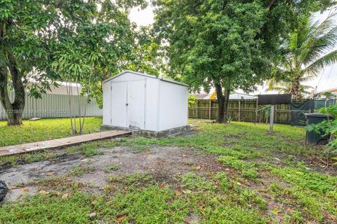 134 E 12th St, Hialeah, FL 33010 photo 24