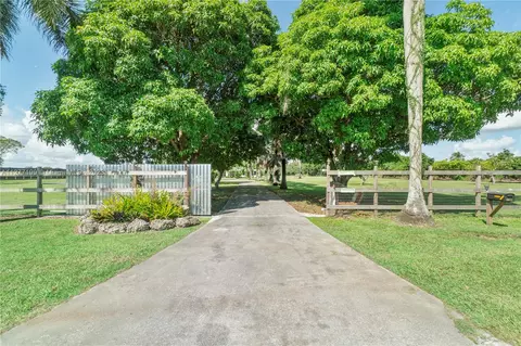 25950 SW 187 Ave, Homestead, FL 33031