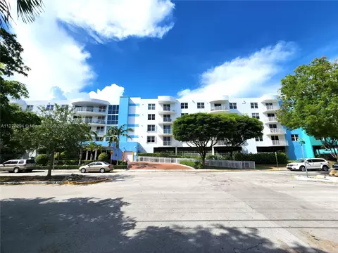1555 N Treasure Dr #212, North Bay Village, FL 33141