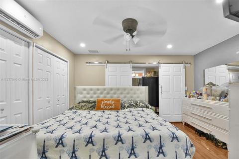 568 E 15th St, Hialeah, FL 33010 photo 24