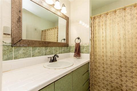 45 Olive Dr, Hialeah, FL 33010 photo 70