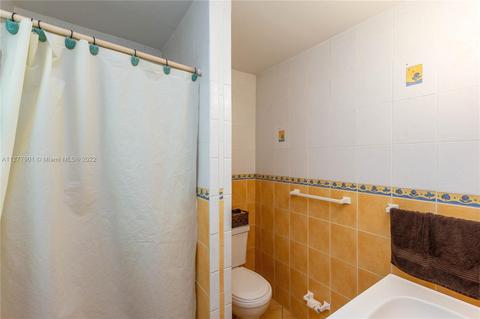 45 Olive Dr, Hialeah, FL 33010 photo 46