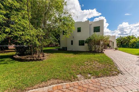 45 Olive Dr, Hialeah, FL 33010 photo 9