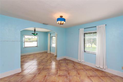 45 Olive Dr, Hialeah, FL 33010 photo 50