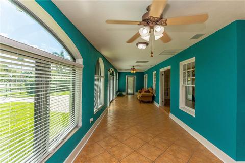 45 Olive Dr, Hialeah, FL 33010 photo 16