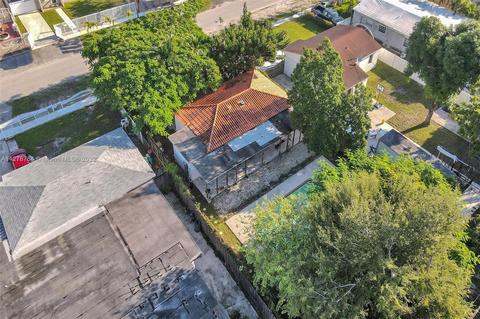 550 E 38th St, Hialeah, FL 33013 photo 36