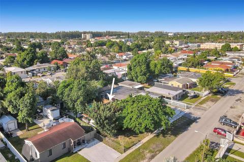 550 E 38th St, Hialeah, FL 33013 photo 47