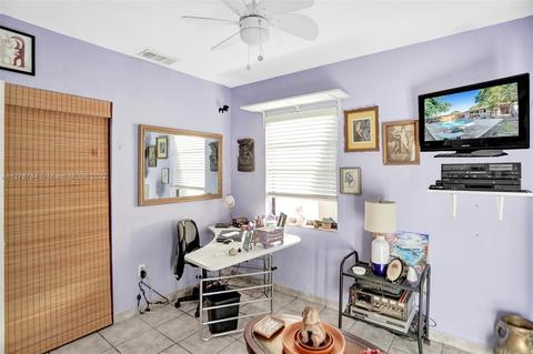 550 E 38th St, Hialeah, FL 33013 photo 16