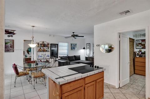 550 E 38th St, Hialeah, FL 33013 photo 10
