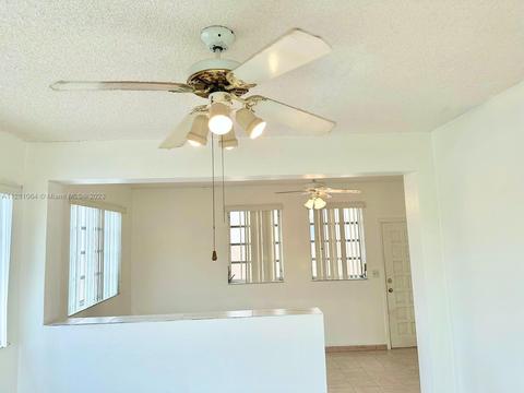 125 E 14th St, Hialeah, FL 33010 photo 2