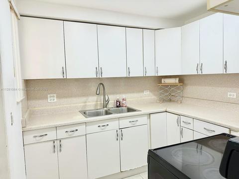 125 E 14th St, Hialeah, FL 33010 photo 4