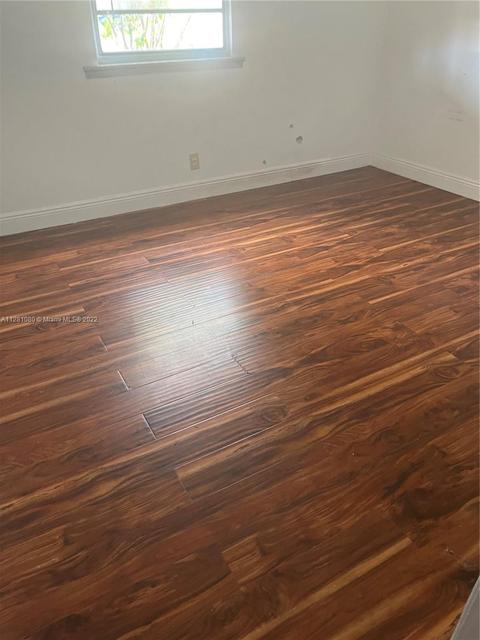 4814 E 9th Ln, Hialeah, FL 33013 photo 2