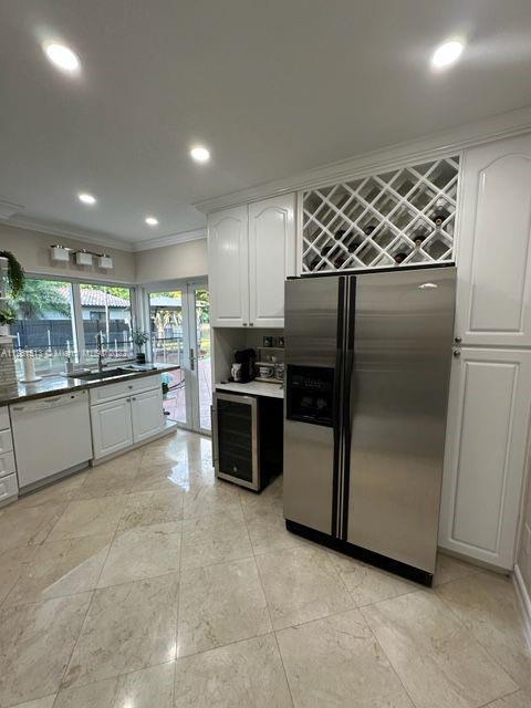 6963 Seagrape Ter, Miami Lakes, FL 33014 photo 6