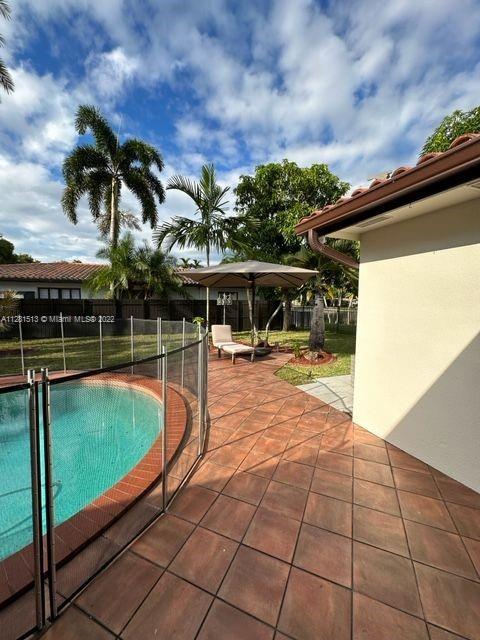 6963 Seagrape Ter, Miami Lakes, FL 33014 photo 22