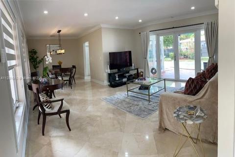 6963 Seagrape Ter, Miami Lakes, FL 33014 photo 8