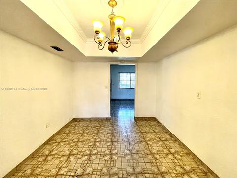 4832 E 9th Ct, Hialeah, FL 33013 photo 6