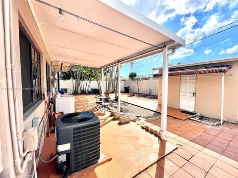 4832 E 9th Ct, Hialeah, FL 33013 photo 44