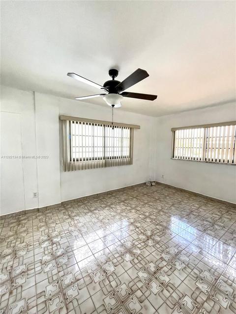 4832 E 9th Ct, Hialeah, FL 33013 photo 15