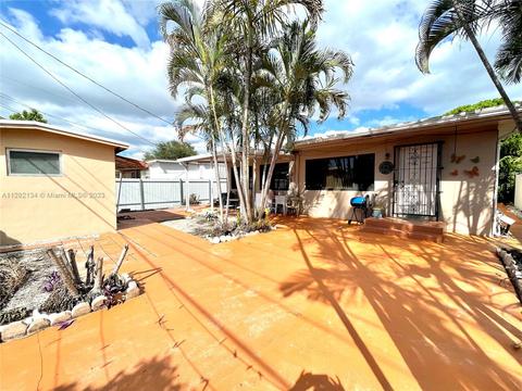 4832 E 9th Ct, Hialeah, FL 33013 photo 8