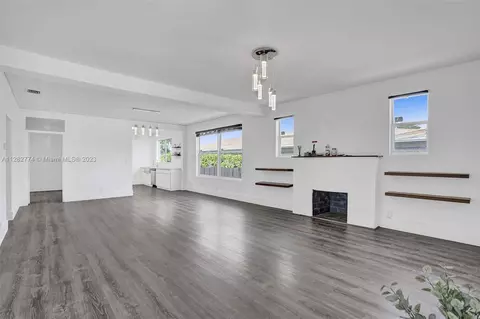 1114 SW 11th Ave, Miami, FL 33129