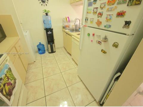 440 E 23rd St #1519, Hialeah, FL 33013 photo 6