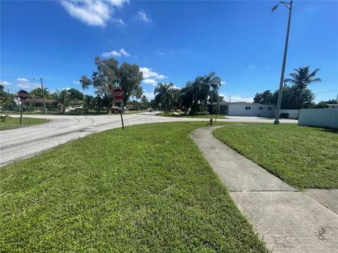 634 W 65th Dr, Hialeah, FL 33012 photo 14