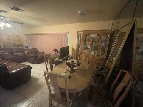 634 W 65th Dr, Hialeah, FL 33012 photo 13
