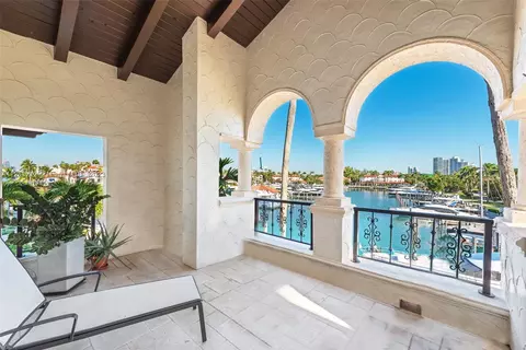2534 Fisher Island Dr #6304, Miami Beach, FL 33109