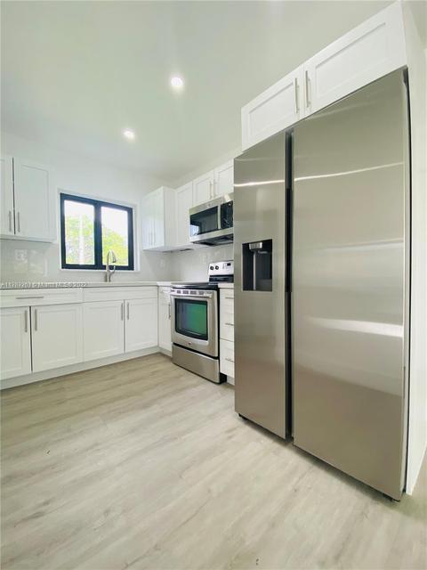 691 E 58th St, Hialeah, FL 33013 photo 9