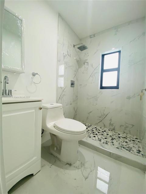 691 E 58th St, Hialeah, FL 33013 photo 19