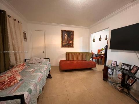 85 E 10th St, Hialeah, FL 33010 photo 7