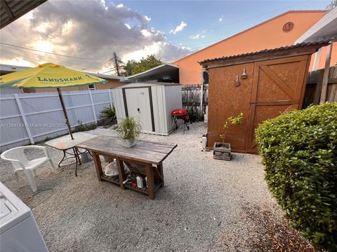 85 E 10th St, Hialeah, FL 33010 photo 13
