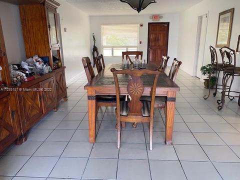 1105 W 69th Pl, Hialeah, FL 33014 photo 5