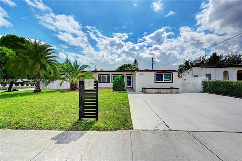 810 W 67th St, Hialeah, FL 33012 photo 1