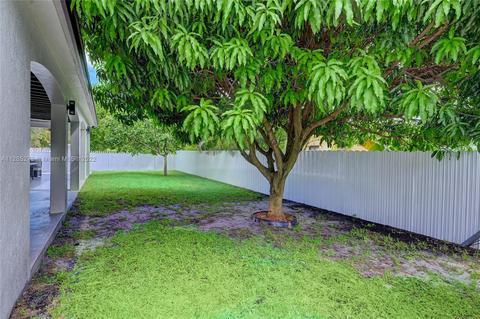 810 W 67th St, Hialeah, FL 33012 photo 31