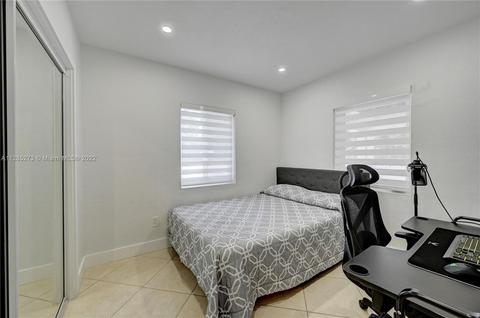 810 W 67th St, Hialeah, FL 33012 photo 19