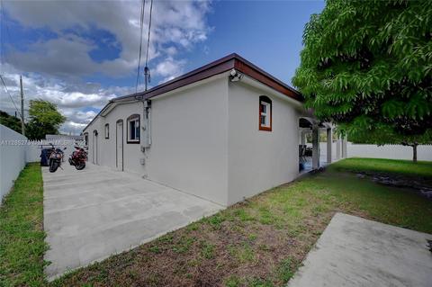 810 W 67th St, Hialeah, FL 33012 photo 29