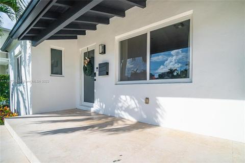 9472 Byron Ave, Surfside, FL 33154 photo 6