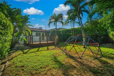 9472 Byron Ave, Surfside, FL 33154 photo 29