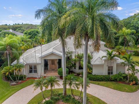 6754 SW 139th St, Palmetto Bay, FL 33158