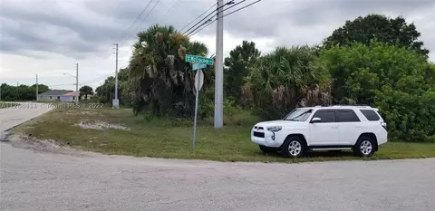 3734 Port St Lucie St, Port St Lucie, FL 34953