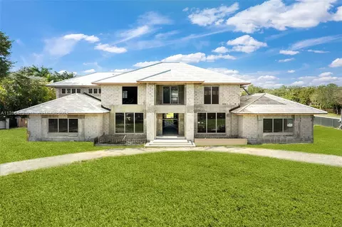 9601 SW 67th Ave, Pinecrest, FL 33156 photo 1