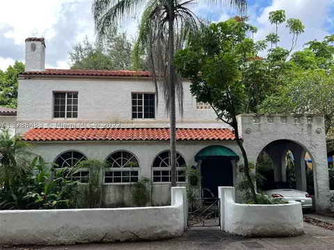 419 S Alhambra Cir, Coral Gables, FL 33134 photo 1