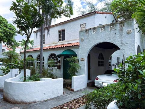 419 S Alhambra Cir, Coral Gables, FL 33134 photo 3