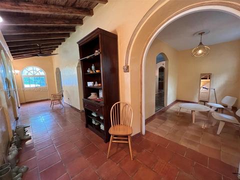 419 S Alhambra Cir, Coral Gables, FL 33134 photo 6