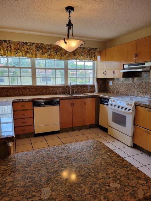 49 Majorca Ave #201, Coral Gables, FL 33134 photo 16