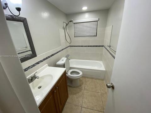 380 E 35th St #2109, Hialeah, FL 33013 photo 6