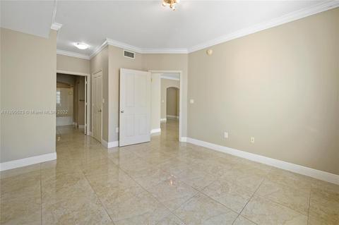 9172 Collins Ave #403, Surfside, FL 33154 photo 17
