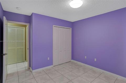 2777 W 68th Pl, Hialeah, FL 33016 photo 22